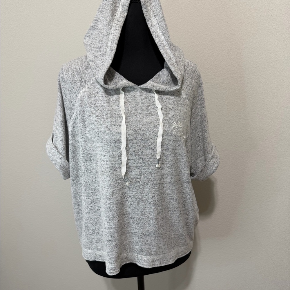 Gilly Hicks Light Gray Hooded Sweatshirt H1